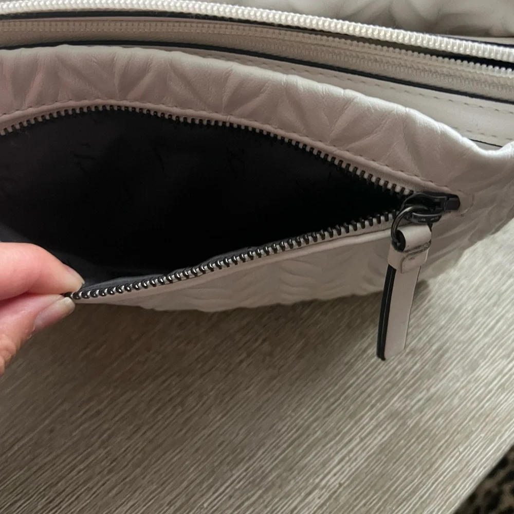 Simply Vera crossbody bag
